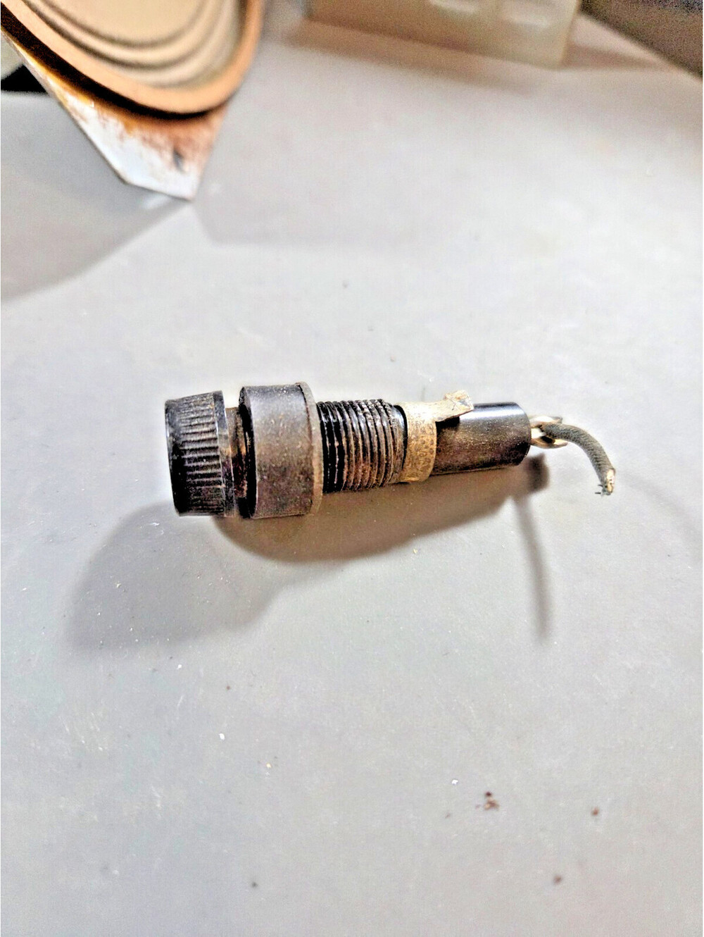 BROWNING GOLDEN EAGLE ORIGINAL FUSE HOLDER